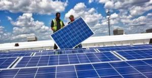 印度政府變臉，對中國光伏產(chǎn)品加稅高達70%