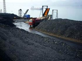 2018央企將持續(xù)化解煤炭過(guò)剩產(chǎn)能1265萬(wàn)噸