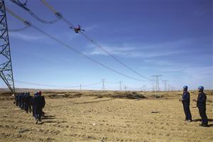 “無人機”上陣巡檢超特高壓電網