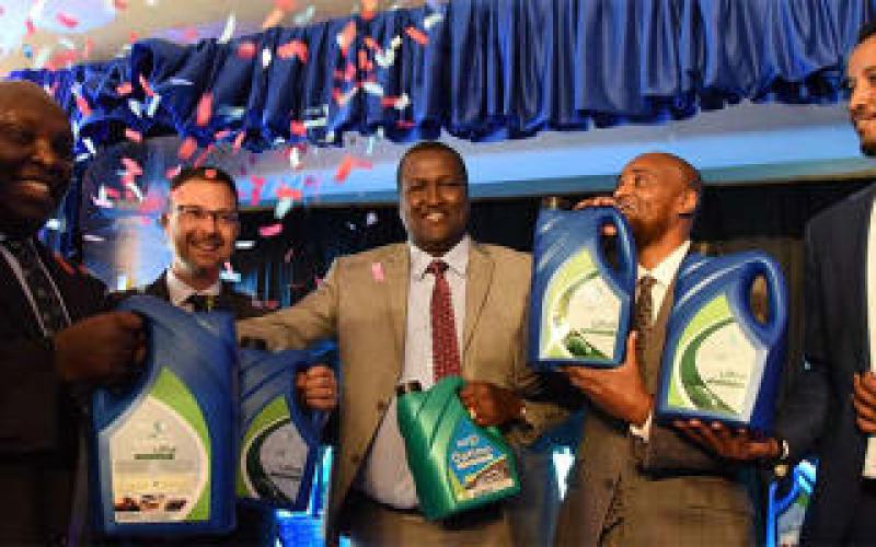  阿曼石油公司已與哈斯石油公司簽署協(xié)議，在肯尼亞和東非市場(chǎng)銷售其潤(rùn)滑油