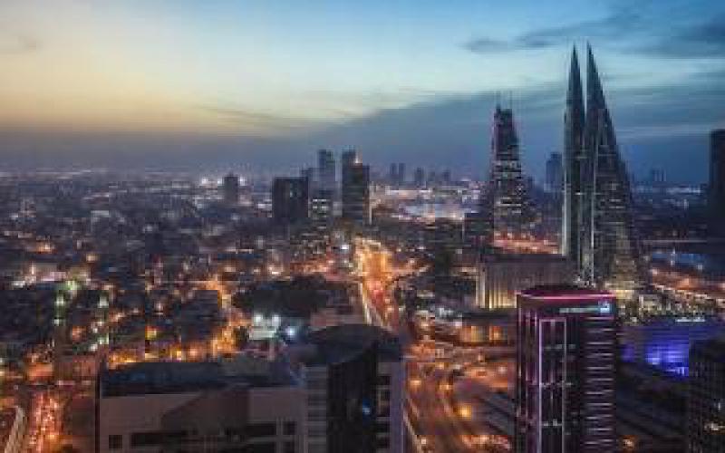 隨著石油產(chǎn)量下降，巴林經(jīng)濟(jì)在第一季度萎縮