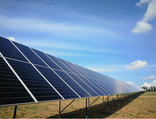 愛康為內蒙最大敖漢旗光伏扶貧項目提供100MW耐候鋼新型支架