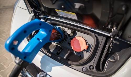 到2030年，電動汽車的數量將增加到1.25億