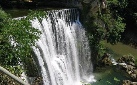 波黑采取行動(dòng)削減煤炭消費(fèi)