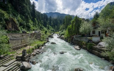 項(xiàng)目開(kāi)始研究詳細(xì)的項(xiàng)目報(bào)告：Budapanga水電項(xiàng)目二十年內(nèi)完成