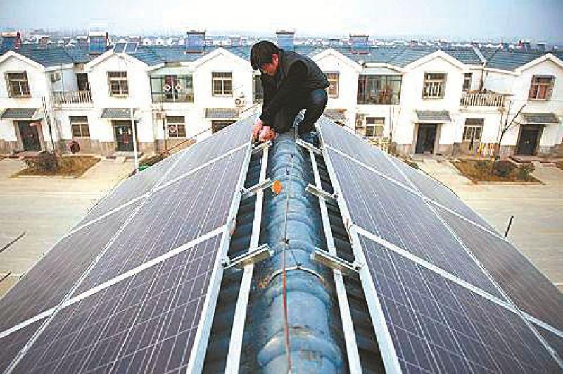 國務院：以貧困村村級光伏電站建設為重點，有序推進光伏扶貧