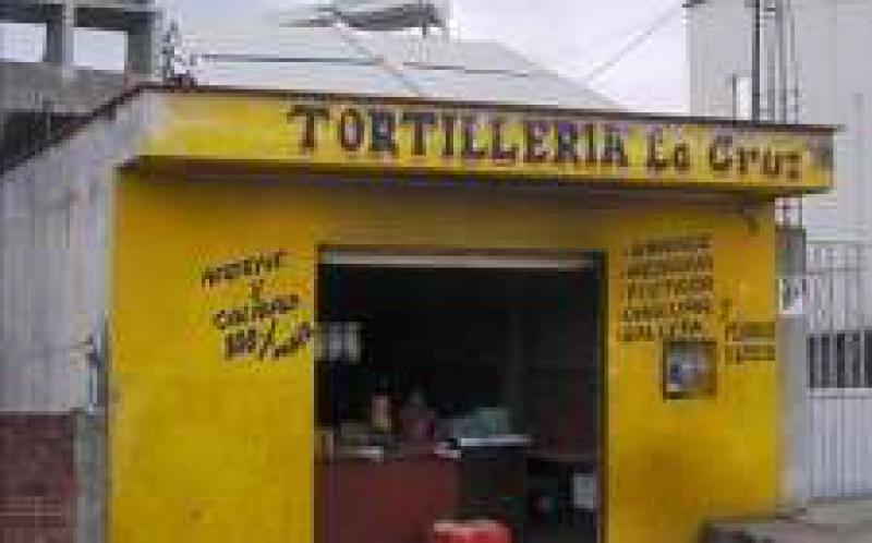 太陽熱量設(shè)施為玉米餅設(shè)施提供能量在普埃布拉