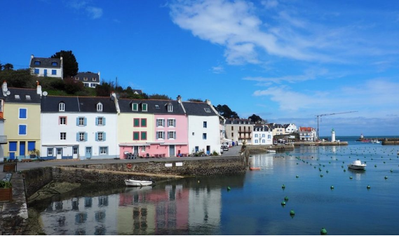 法國(guó)將在一島嶼實(shí)施“智能”電動(dòng)車(chē)項(xiàng)目