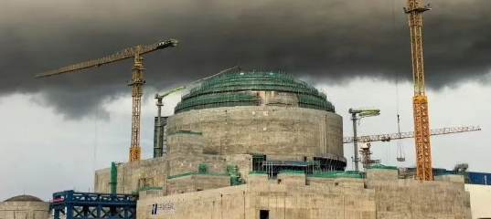 海南昌江核電二期工程3號機組核島安全殼穹頂順利封頂