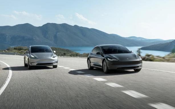 馬斯克組建新政黨引發市場擔憂，特斯拉市值蒸發680億美元