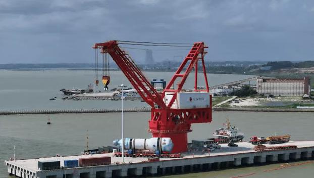 重量級(jí)“蒸汽管家”入駐，廉江核電1號(hào)機(jī)組關(guān)鍵設(shè)備運(yùn)抵現(xiàn)場(chǎng)