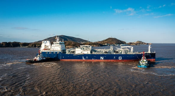 ?？松梨谶M軍液化天然氣海上加注市場